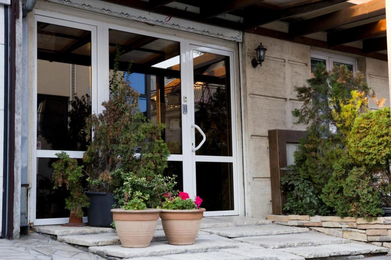 Vila Senjak Belgrade Exterior photo