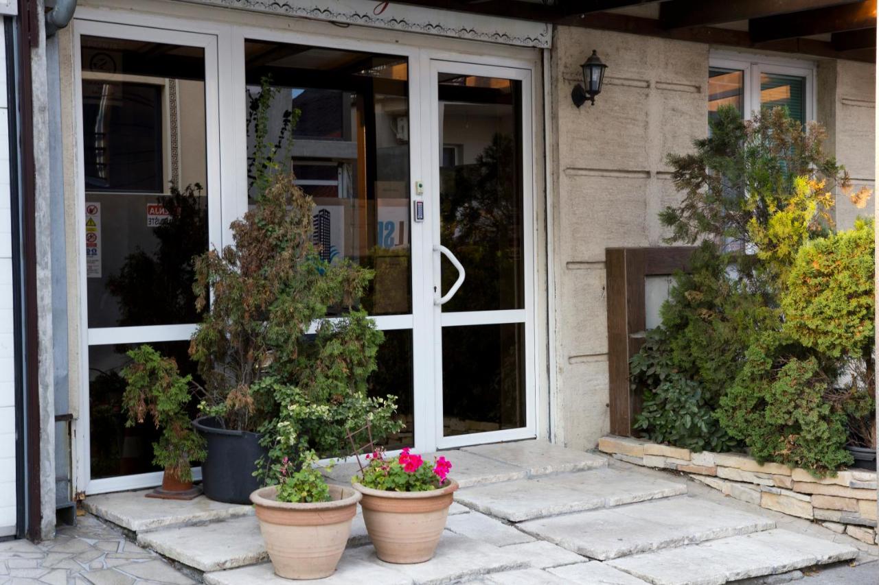 Vila Senjak Belgrade Exterior photo